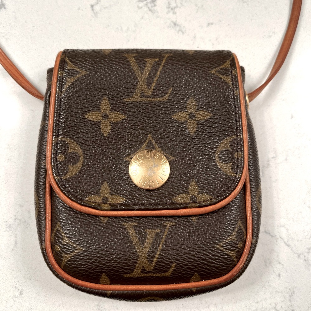 LOUIS VUITTON MONOGRAM CANVAS CANCUN POCHETTE